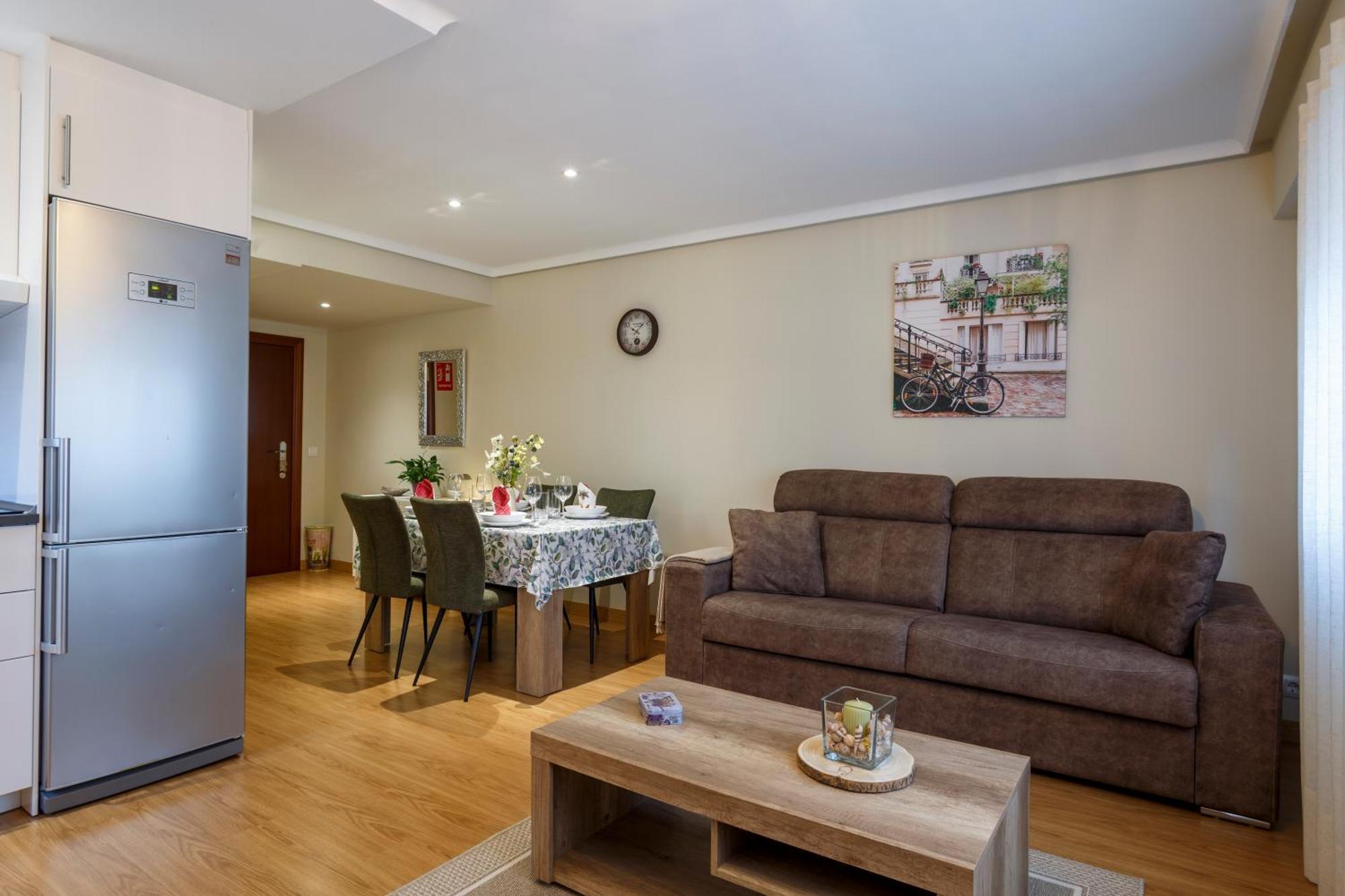 Apartamento Boutique Cervantes Oviedo Exterior photo